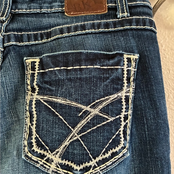 BKE Kate Stretch Boot Cut Jeans - Picture 11 of 11